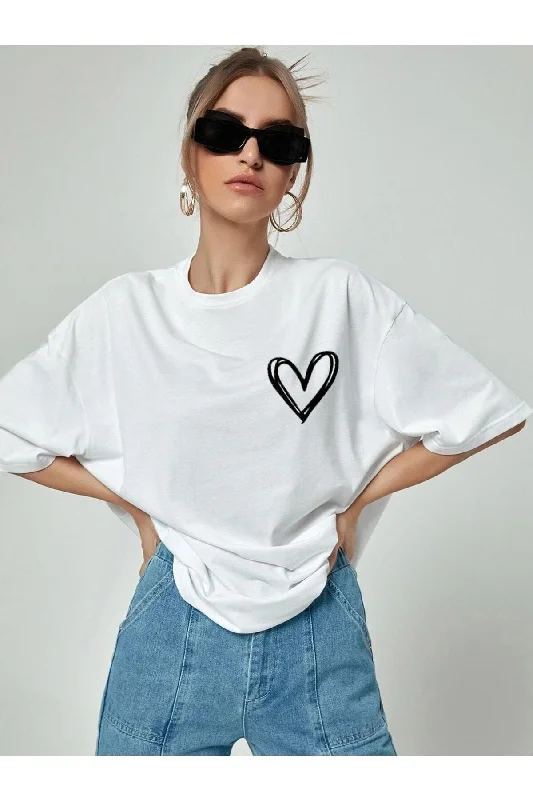 Minimal Heart Printed White Oversize Tshirt-- Striped Floral Plaid