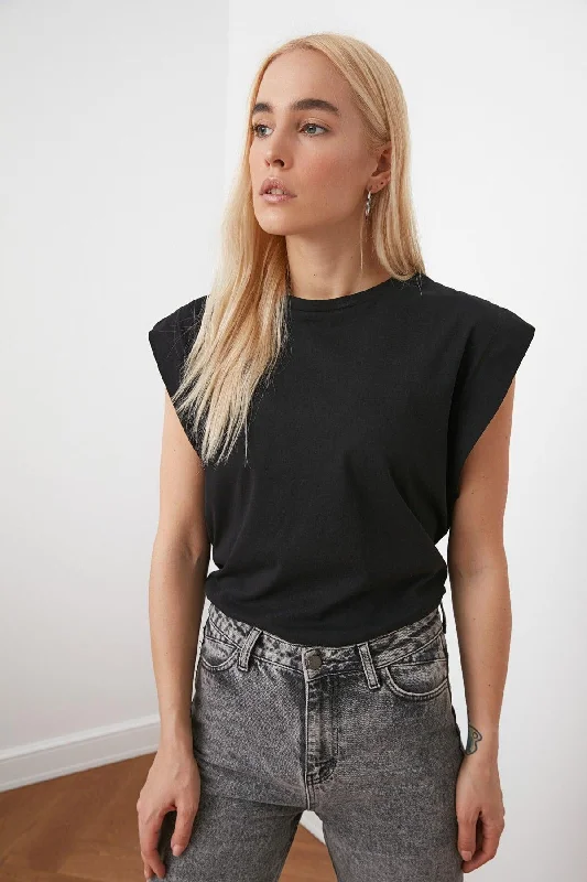 Black 100% Cotton Wadding Look Basic Crew Neck Knitted T-Shirt TWOSS20TS0021-- Graphic T-Shirt Round Neck Polyester