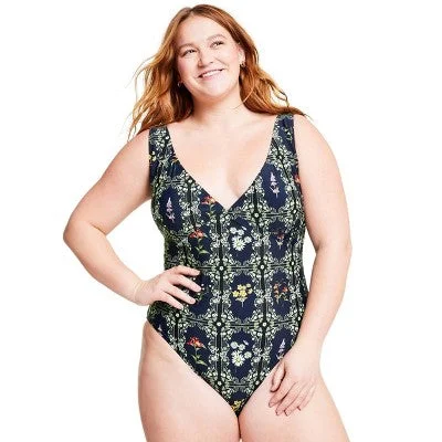 Agua Bendita Women's V Neck Low Back One Piece Swimsuit Cheeky Swimwear Trendy Swimwear Set